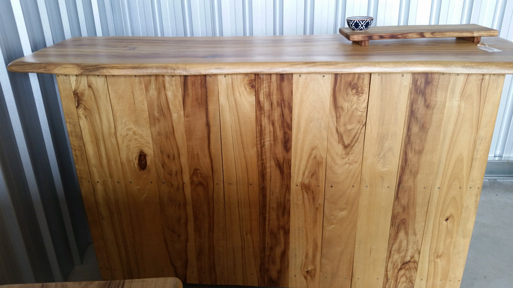 Camphor Laurel Bar Counters