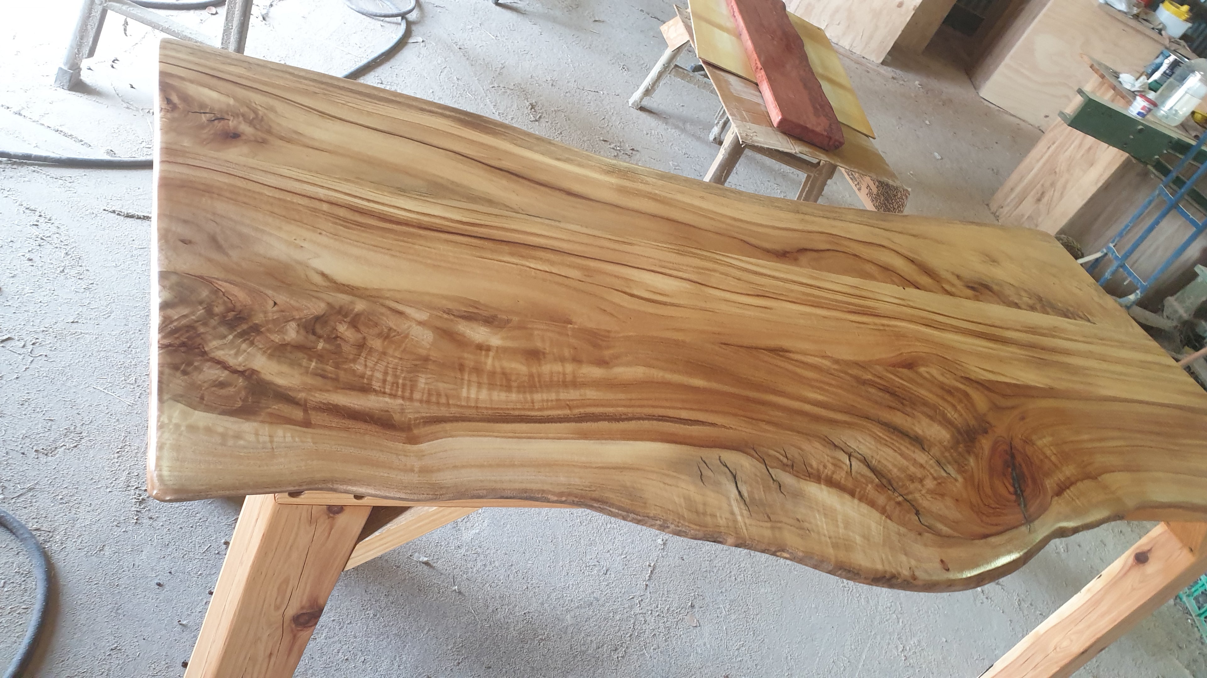 Camphor Laurel Tables